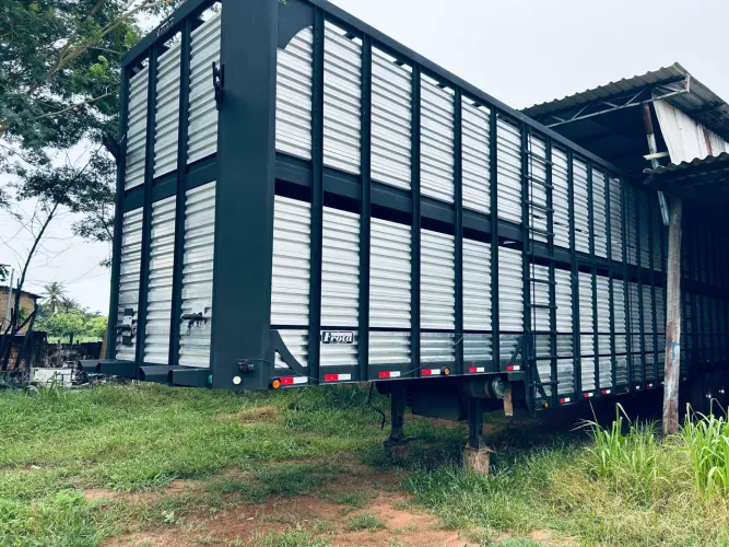Carreta boiadeira  frota 17M alumínio 