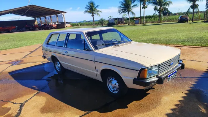 Ford Belina L 1.8/ 1.6 1982