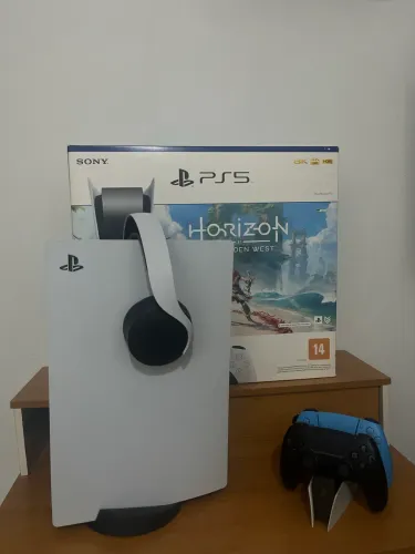 PS5 fat em perfeito estado + 2 controles + headset playstation + base carregamento