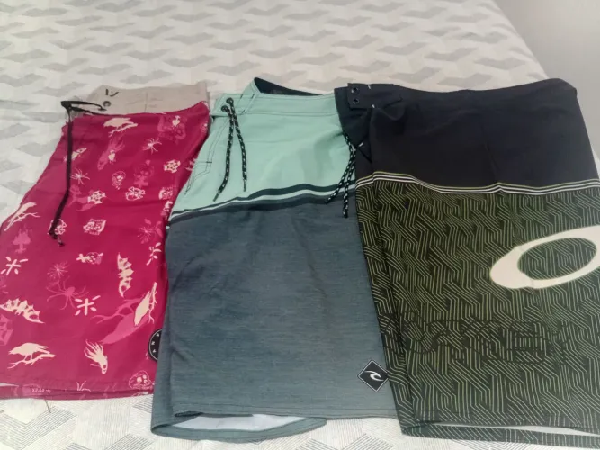 bermudas .3 peças super conservadas