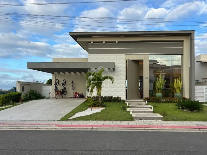 Casa Linear 3 quartos com suite no Boulevard Lagoa