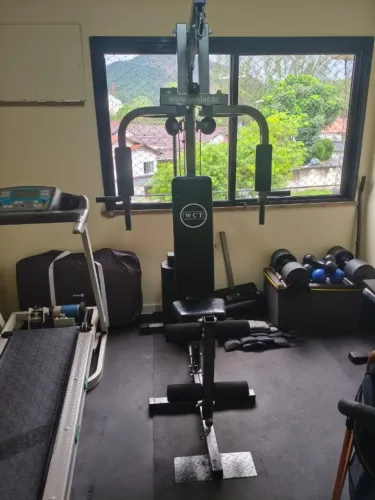 Estação de Musculação WCT 80kg Completa - Ótimo Estado