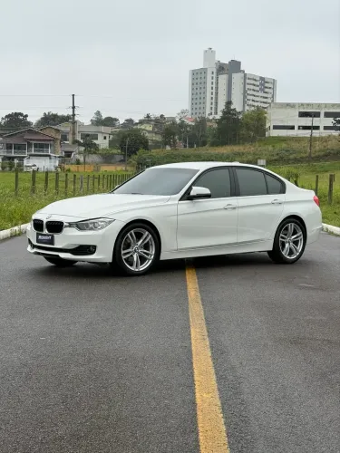 BMW 320I A Modern/sport TB 2.0/a.flex 16V 4P 2013