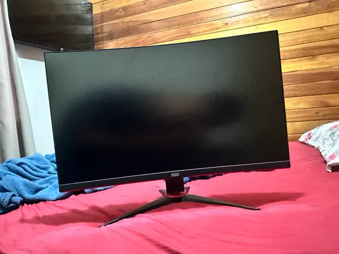 Monitor aoc de 27 polegadas 