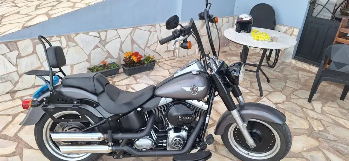Vendo Harley Fat boy pouco rodada
