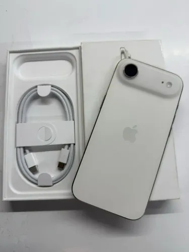 iPhone 17 Air 