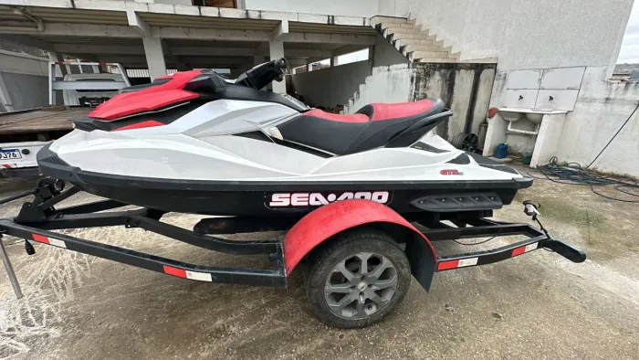 Vendo ou troco por jet ski Mai?s novo acima 2021 até 2025