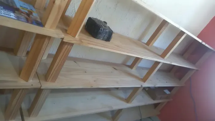 Estante Pinus 2 metros super resistente 5 prateleira com pés
