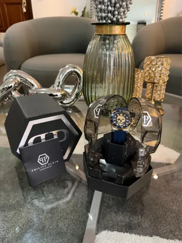 Relógio Philipp Plein original !