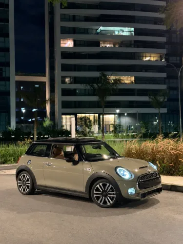 Mini Cooper S 2.0 Turbo 16V 3P Aut. 2019