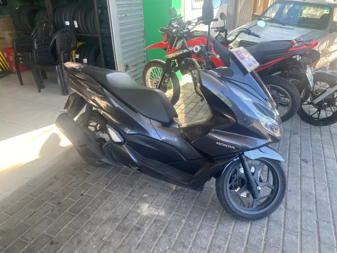 Vendo Pcx 160 com 3 mil rodado