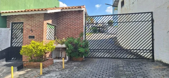Apartamento com 2 dormitórios à venda, 63 m² por R$ 230.000,00 - Recanto Bom Jesus - Guaru