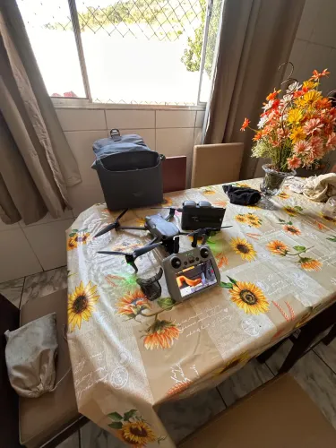 Drone Dji Air 3 (Fly More Combo)