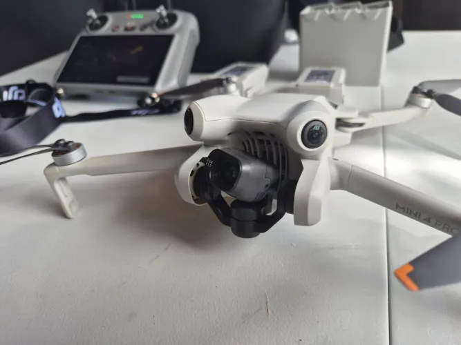 Drone mine 4 pro fly more