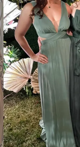 Vendo vestido de festa verde oliva 