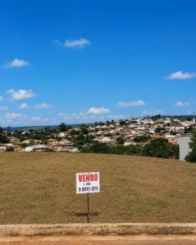 VENDE-SE TERRENO - BAIRRO SHEKINAH | CAMPANHA/MG