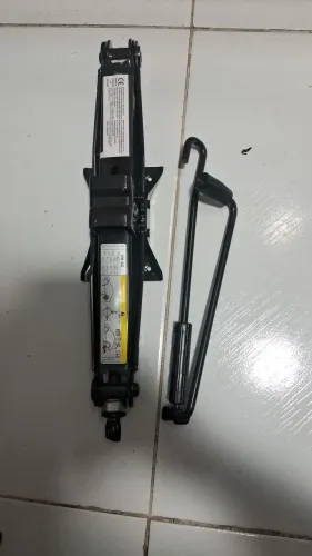 Macaco Automotivo