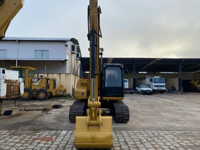 Escavadeira 312D2L