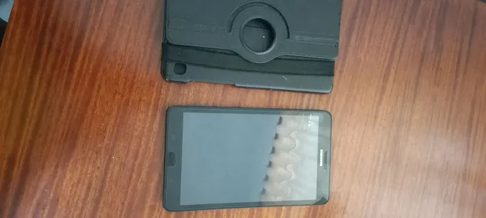 Tablet Sansung 16GB , 8 Pol.