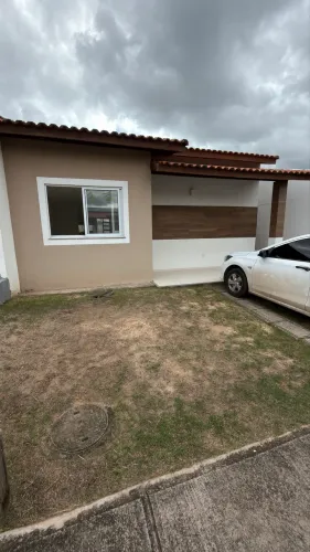 Casa condomínio Maria Isabel 2