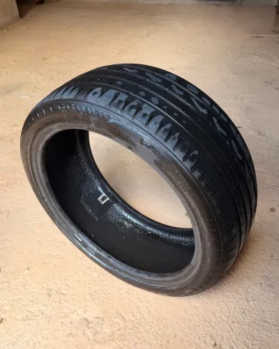 Pneu 225/40/17