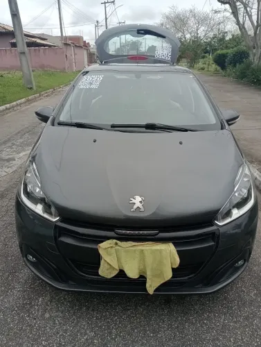 Peugeot 208 Active 1.2 Flex 12V 5P Mec. 2020