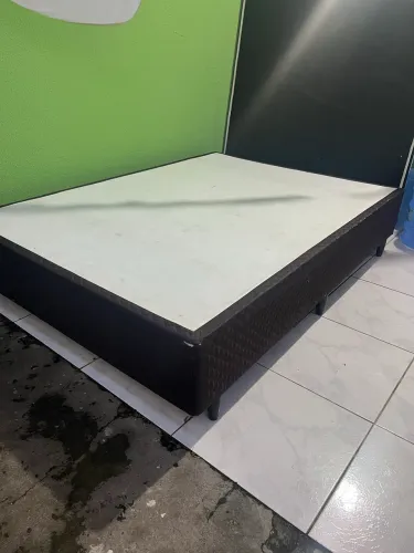Cama box
