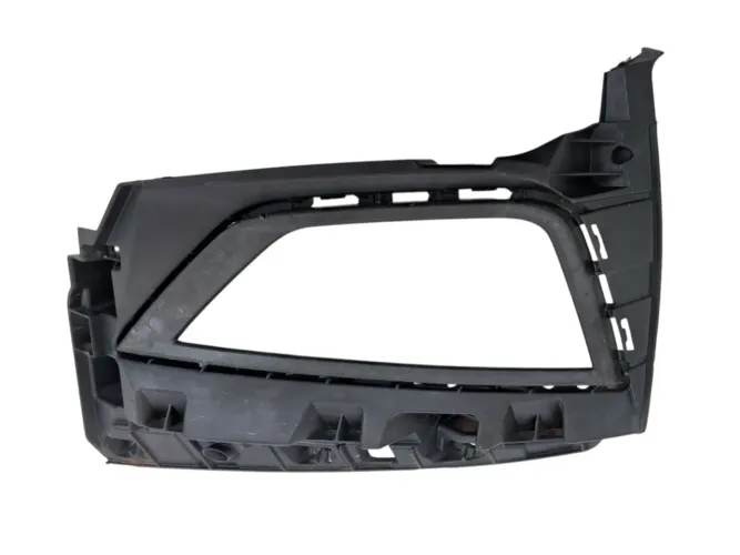 Grade Acabamento Farol Milha Direito Volkswagen Polo 2020 Preto Direito