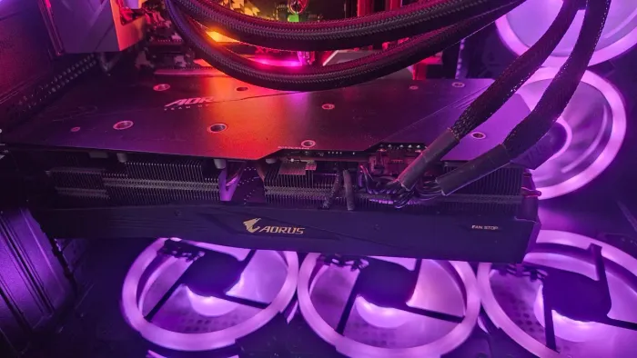 Placa de vídeo RX5700XT 8gb Aorus