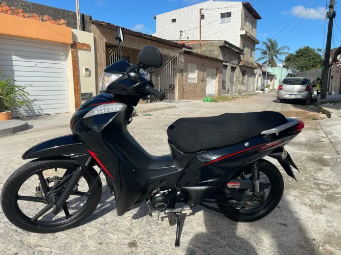 Jet 125 única dona