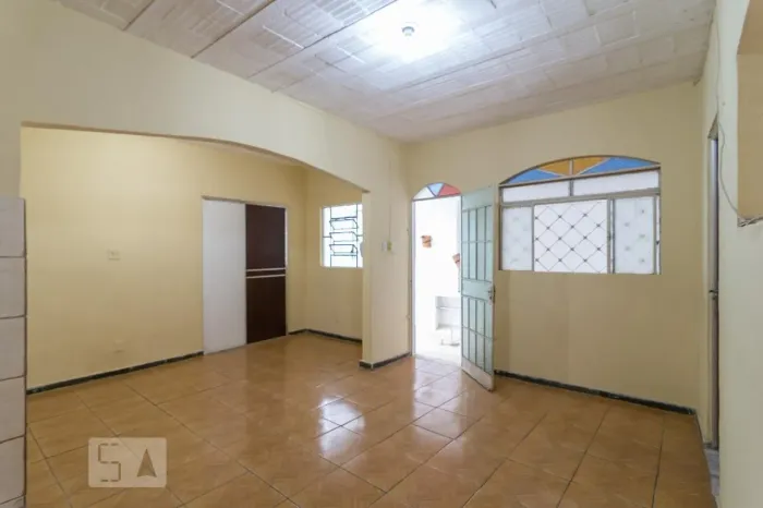 Casa à Venda - São Francisco, 8 Quartos, 250 m2