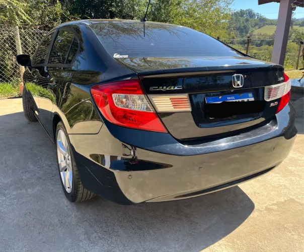 Honda Civic Sedan LXR 2.0 Flexone 16V Aut. 4P 2014