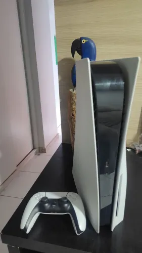 Venda PS5 usado em excelente condição.