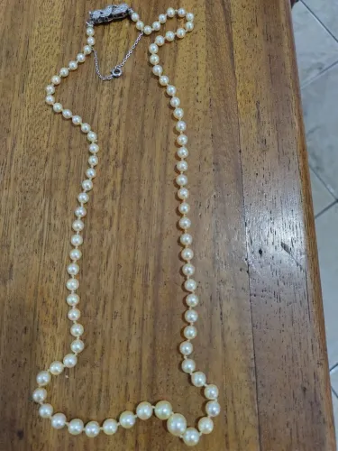 Vendo cordão de pérolas antigas