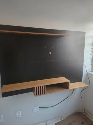 Painel de TV de até 55' - barato pra sair logo!