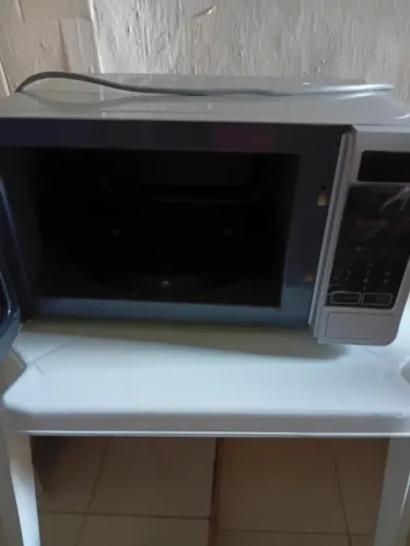 Vendo Micro-ondas usado 