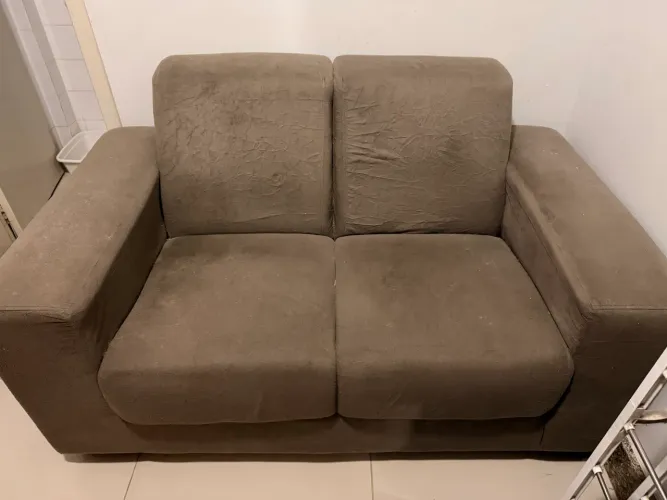 Sofá 2 lugares 