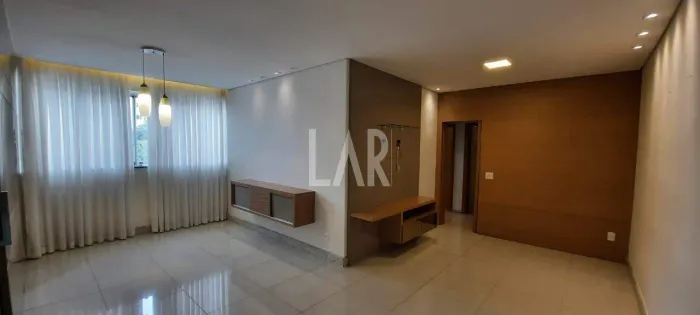 Apartamento para aluguel, 3 quartos, 1 suíte, 2 vagas, Sagrada Família - Belo Horizonte/MG