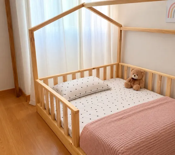 Cama infantil casal montessori