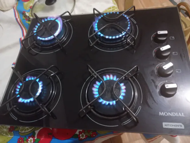 Fogão Cooktop sobre novo