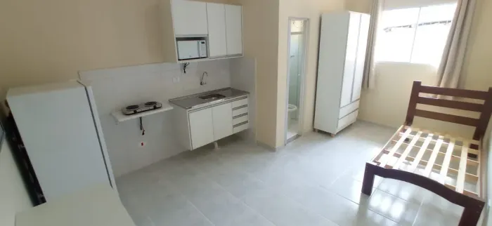 Imóvel para aluguel possui 25 metros quadrados com 1 quarto em Rio Pequeno - São Paulo - S