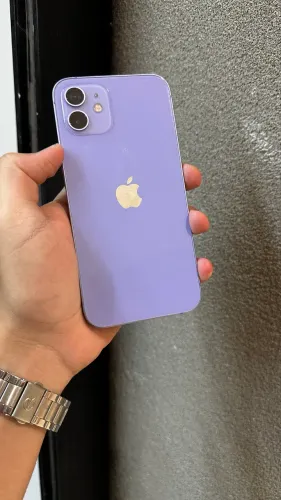 IPHONE 12