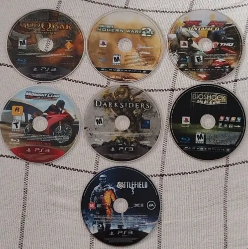 Lote Jogos originais PS3 com detalhes
