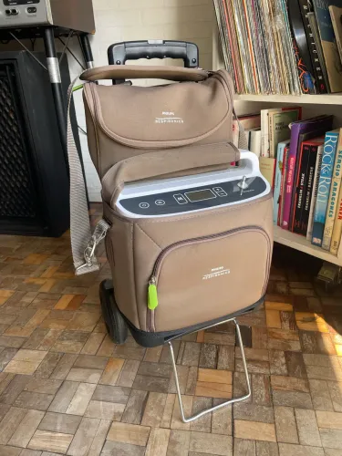 Concentrador de oxigênio portátil Philips Respironics.
