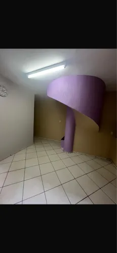 Aluga-se sala comercial