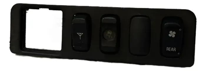 Botão Antena/ar/tração Mitsubishi Pajero Full - N24v (Usado) / V12