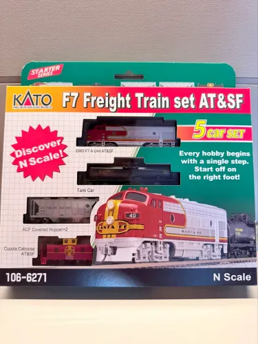 Kato N - Santa Fe F7 Freight Train - 5 Unit Set: 106-6271