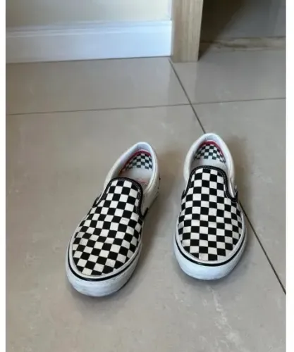 TÊNIS VANS TAM 40