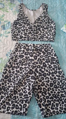 Roupas usadas em bom estado