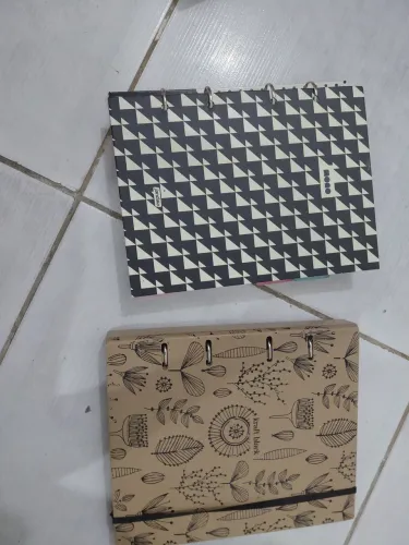 Caderno inteligente - modelo fichario